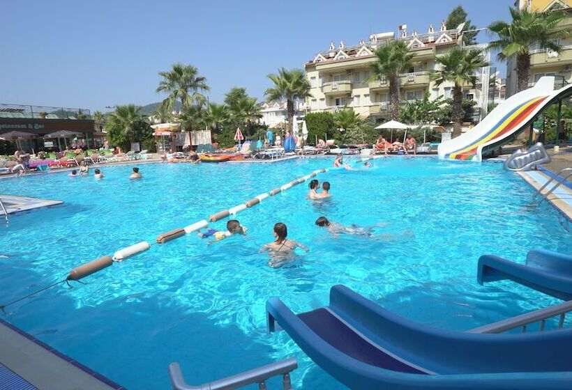 هتل Exelsior Annex