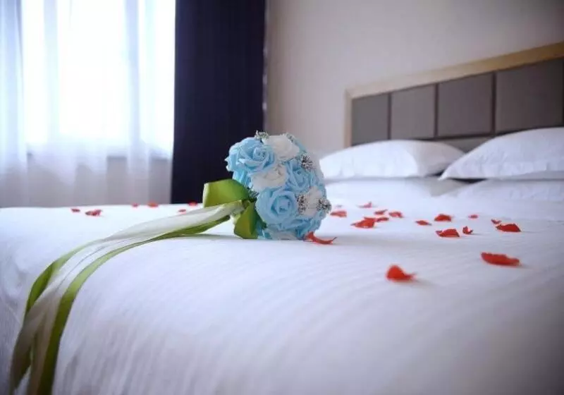 Hotelli Greentree Inn Jiangsu Nantong Xinghu 101 Busniess