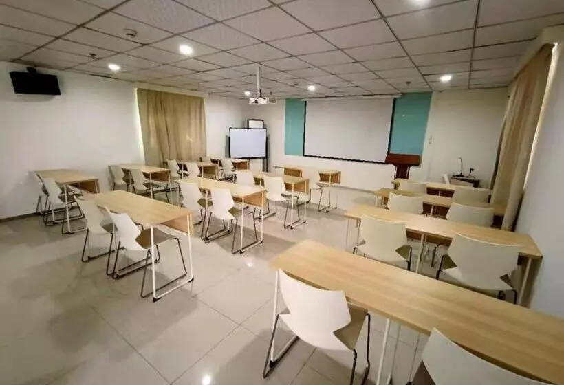 Hanting Hotel Hefei Dadongmen Metro Station