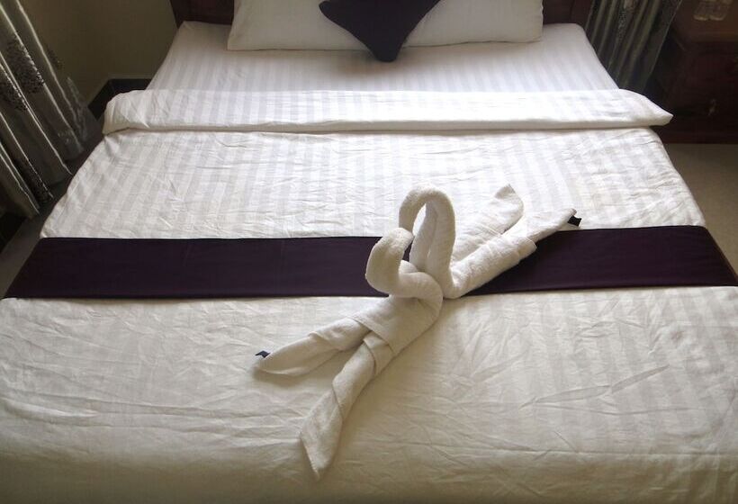 فندق Khemra I Guesthouse