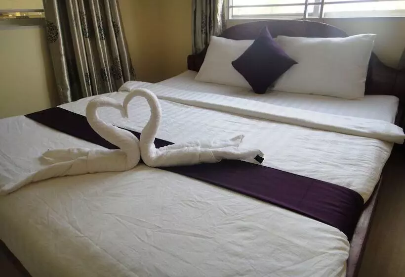 هتل Khemra I Guesthouse
