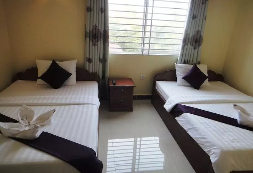 هتل Khemra I Guesthouse
