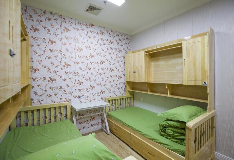 Hotel Pekinguni International Hostel