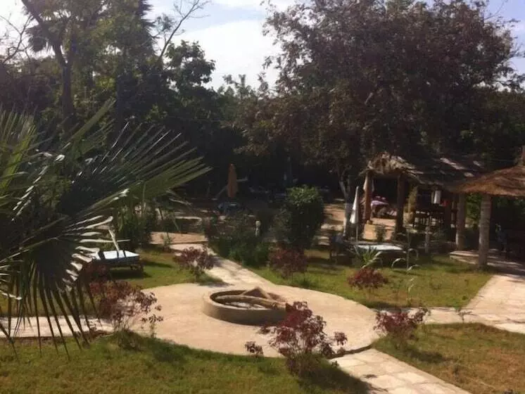 هتل Tanji Bird Reserve Eco Lodge   Adults Only