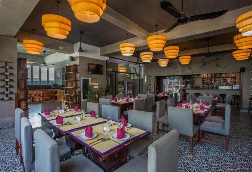 V Hotel Phnom Penh