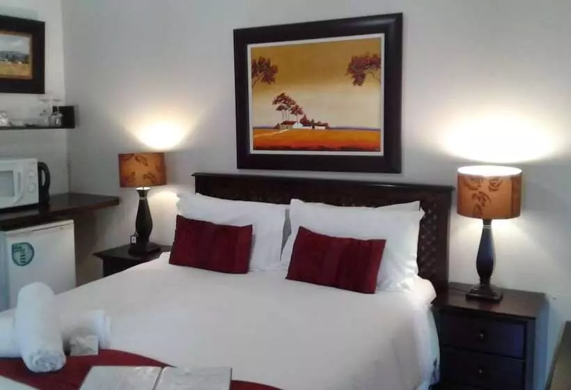 پانسیون Amani Guest Lodge