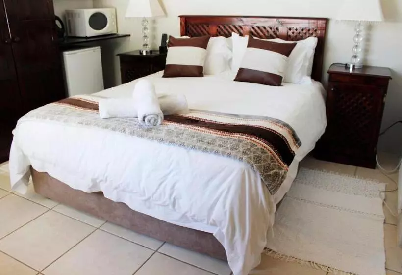 پانسیون Amani Guest Lodge