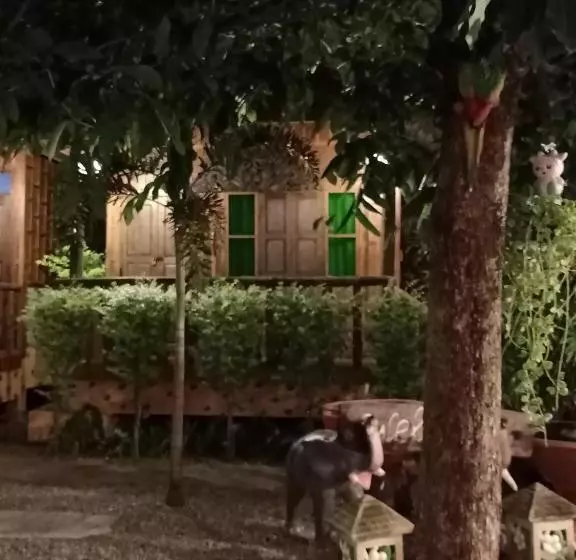 پانسیون J & J Guesthouse