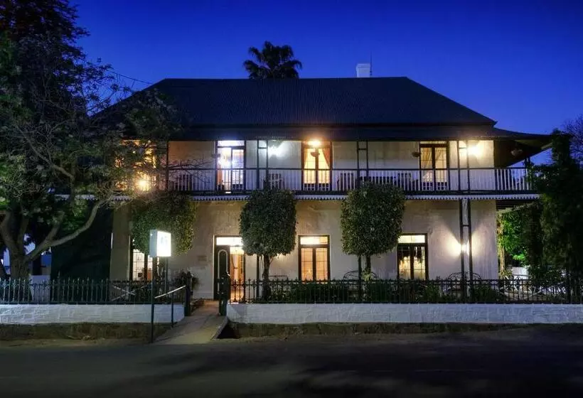 Majatalo The Willow Historical Guest House