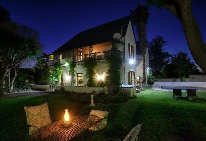 Majatalo The Willow Historical Guest House