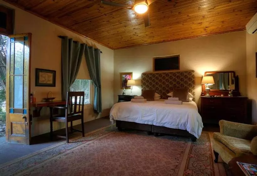 Majatalo The Willow Historical Guest House