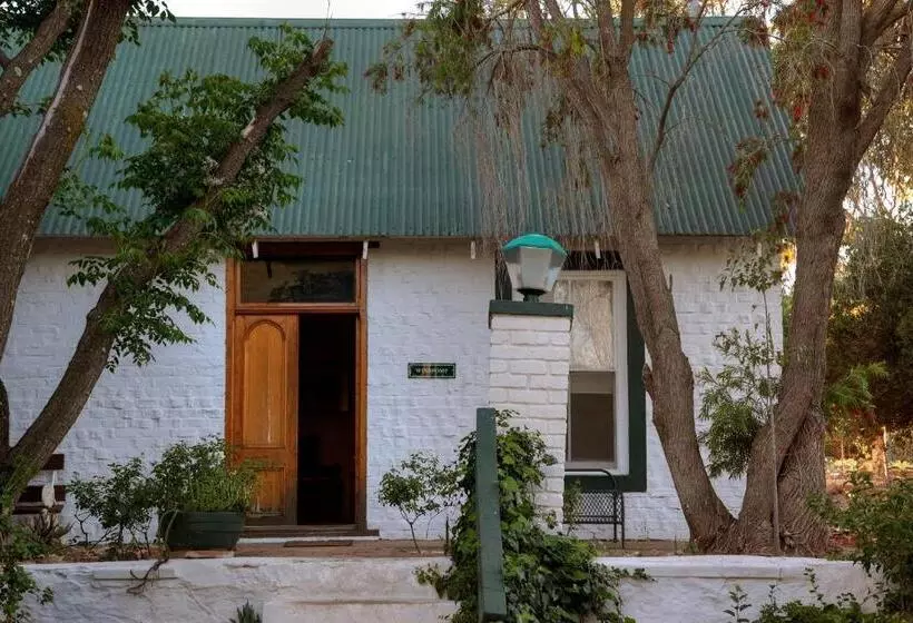 Majatalo The Willow Historical Guest House