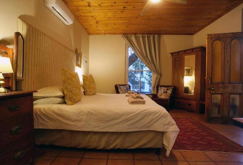 بنسيون The Willow Historical Guest House