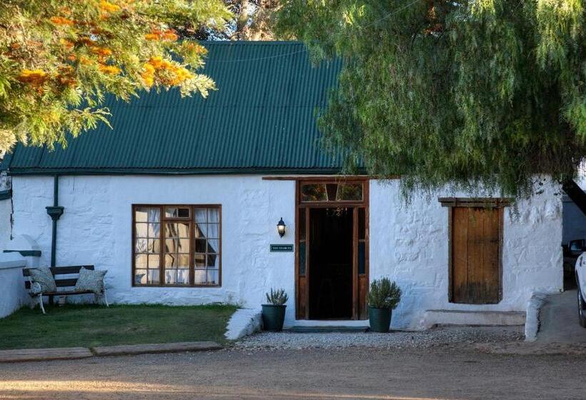 بنسيون The Willow Historical Guest House