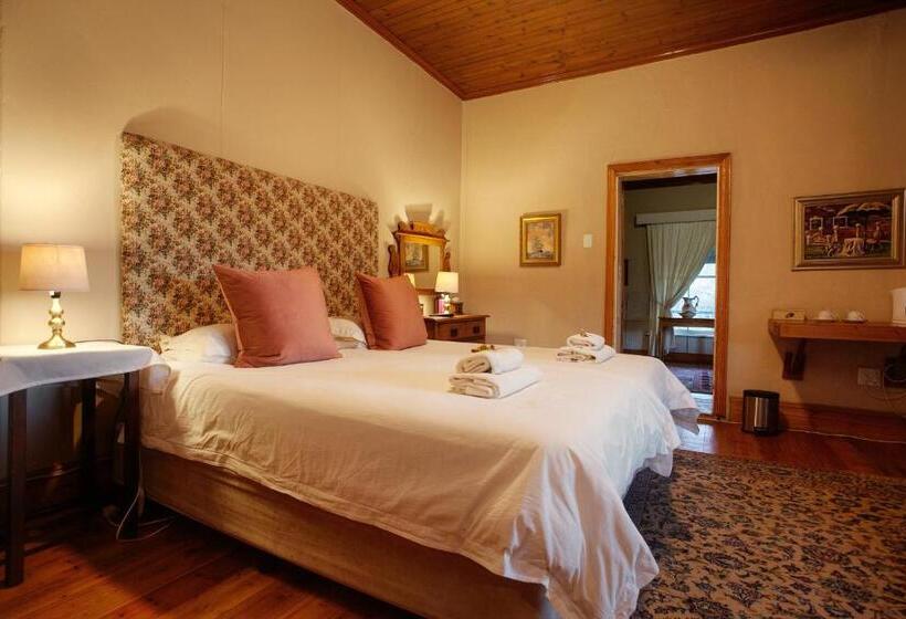 بنسيون The Willow Historical Guest House