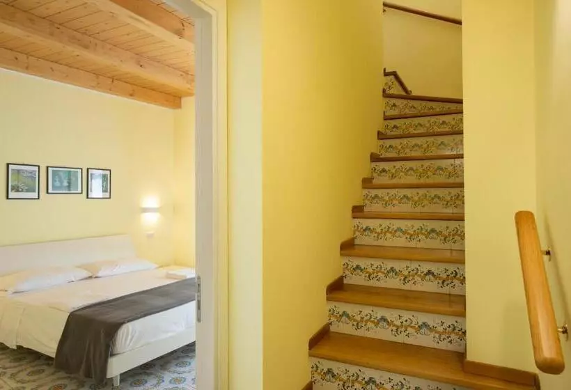 Ravello House