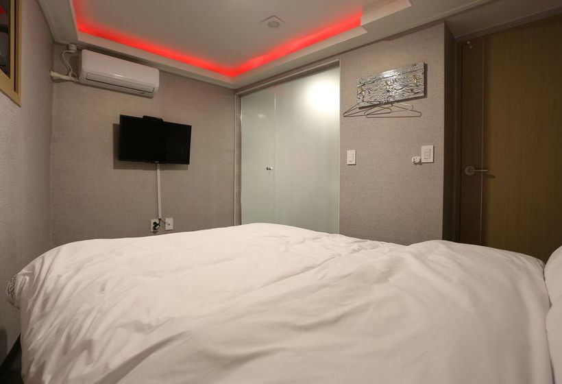 Hotel Top Myeongdong