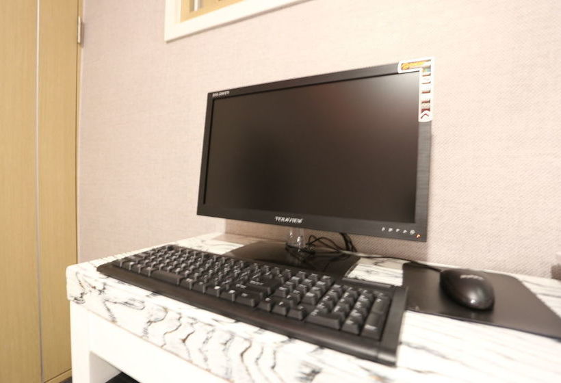 Hotel Top Myeongdong