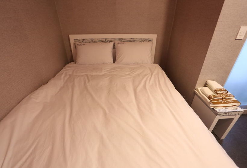 Hotel Top Myeongdong
