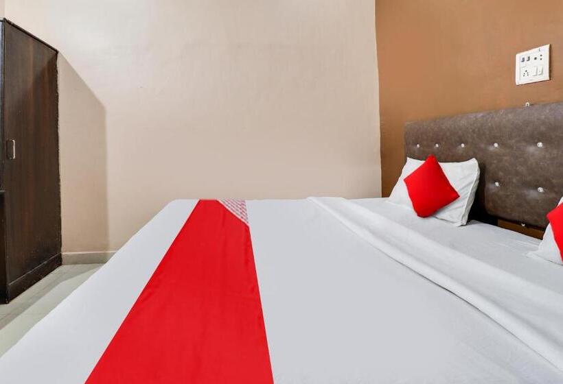 هتل The Mangalam Guest House