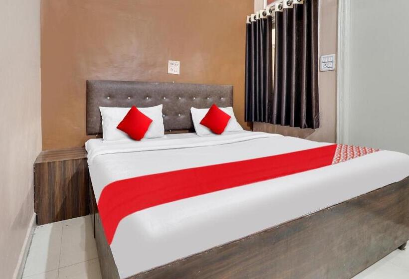 هتل The Mangalam Guest House