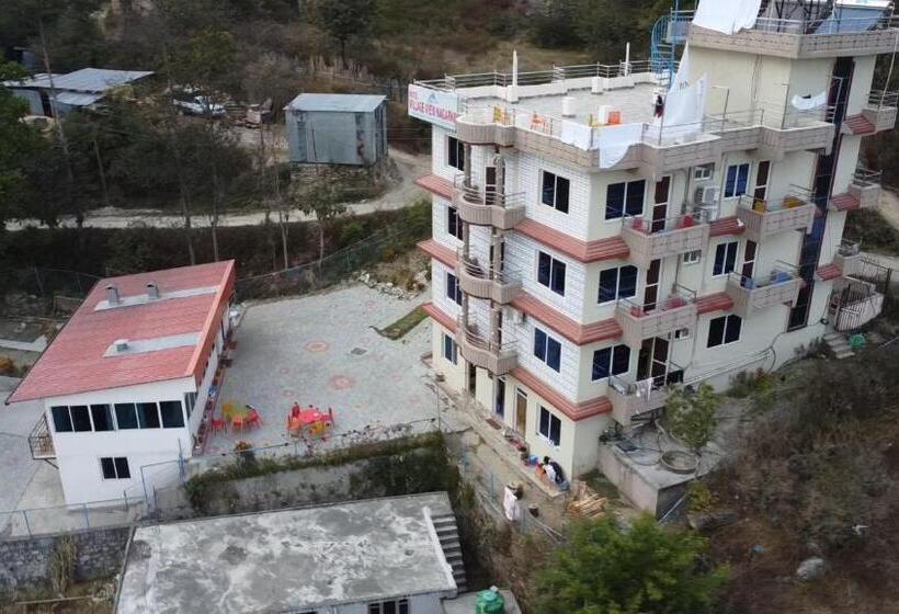 هتل Village View Nagarkot