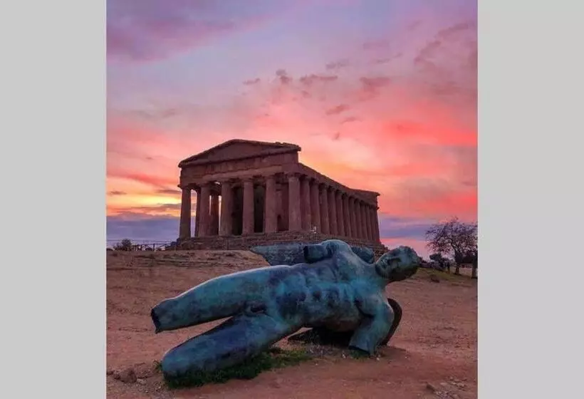 پانسیون Olimpo Room