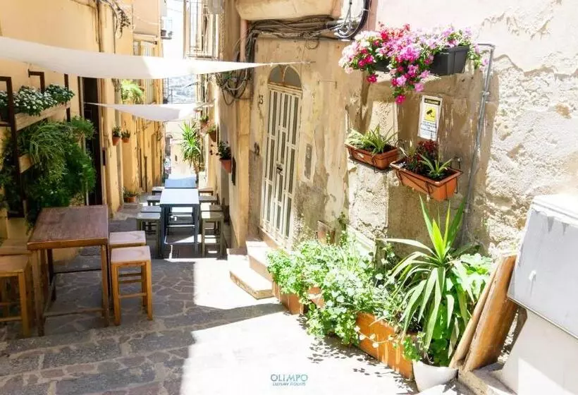 پانسیون Olimpo Room