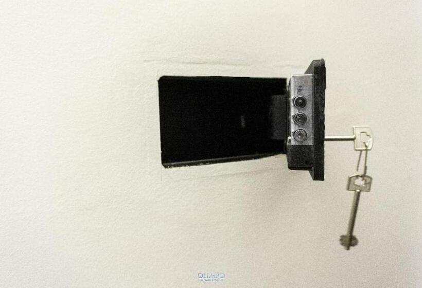 بنسيون Olimpo Room