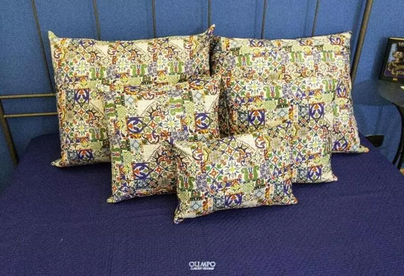 پانسیون Olimpo Room