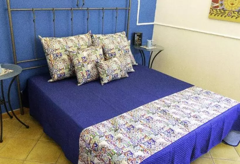 پانسیون Olimpo Room