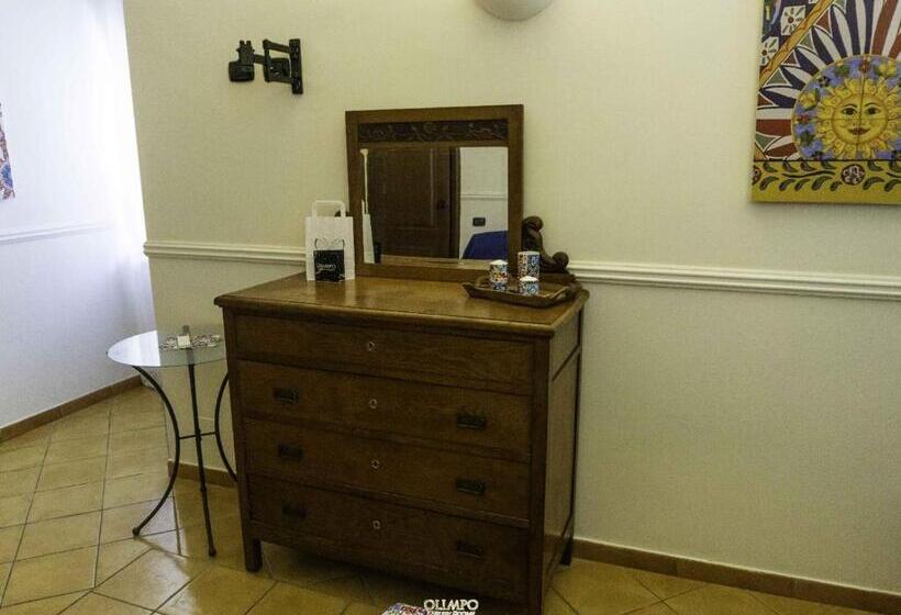 بنسيون Olimpo Room