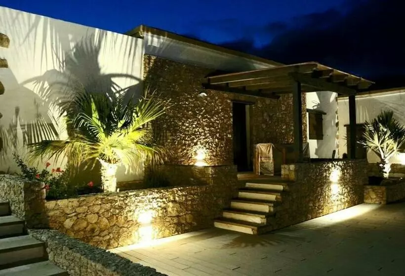 Pueblo Canario