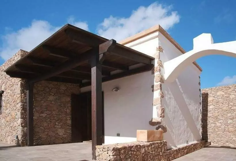 Pueblo Canario