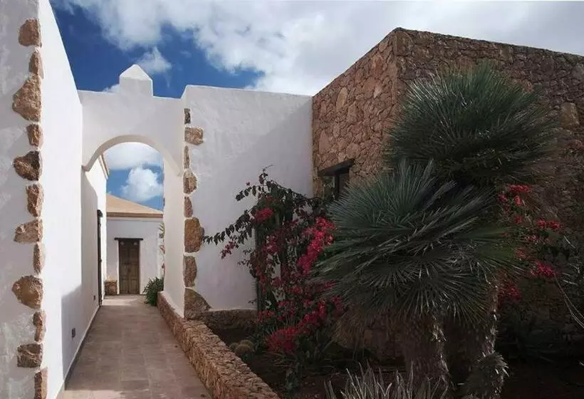 Pueblo Canario