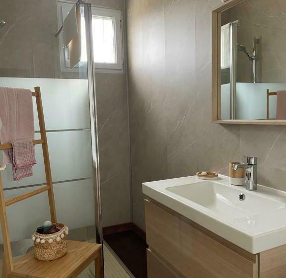 Bed and Breakfast Fleur De Laurier