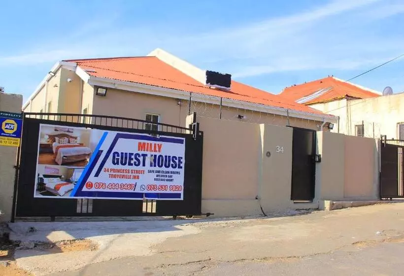 ペンション Milly Guest House