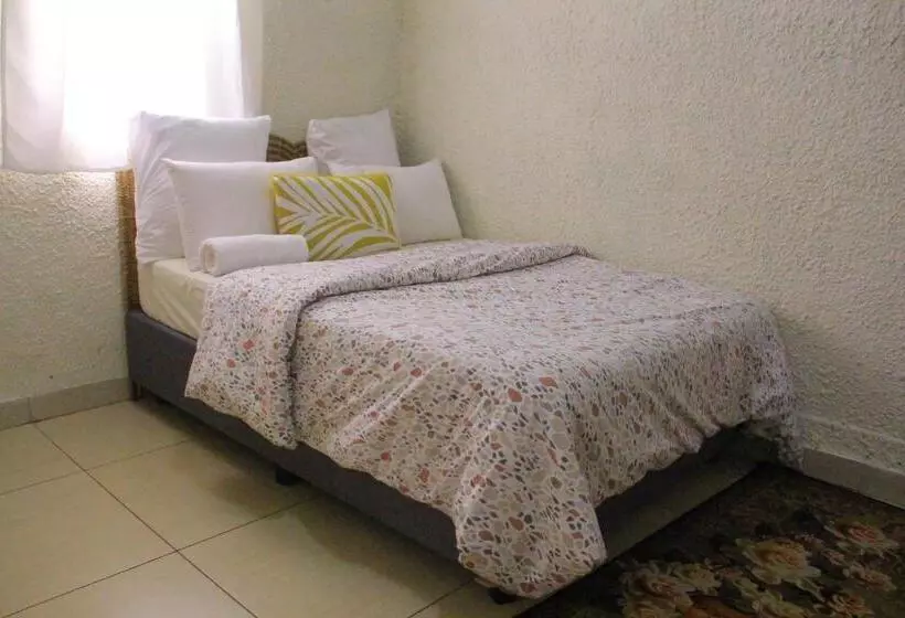 ペンション Milly Guest House