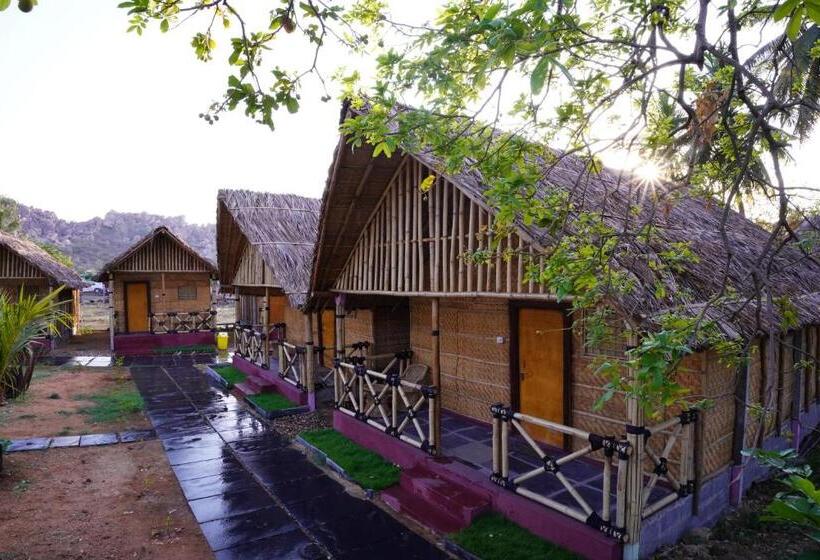 بنسيون Hampi Crzy Panda