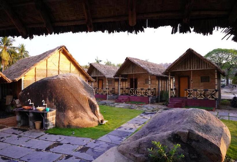 بنسيون Hampi Crzy Panda