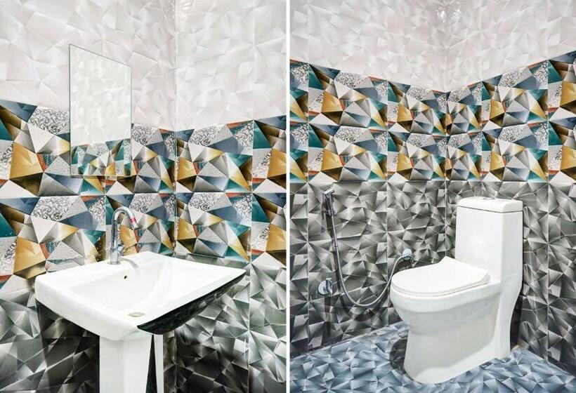 Spot On Hotel Raj Villa