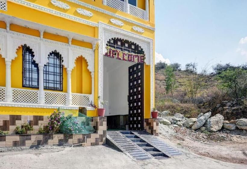 Spot On Hotel Raj Villa