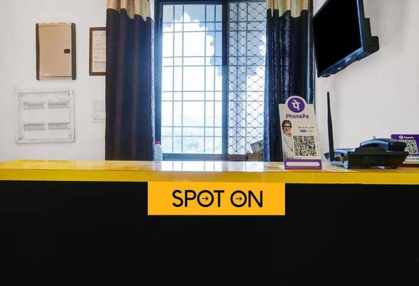 Spot On Hotel Raj Villa