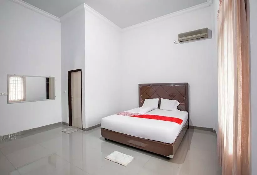 ホテル Oyo 92587 Homestay Romauli Kampung Radja