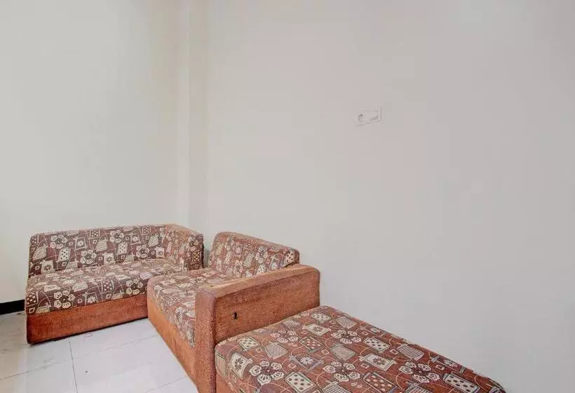 ホテル Oyo 92594 Raja Ratu Homestay