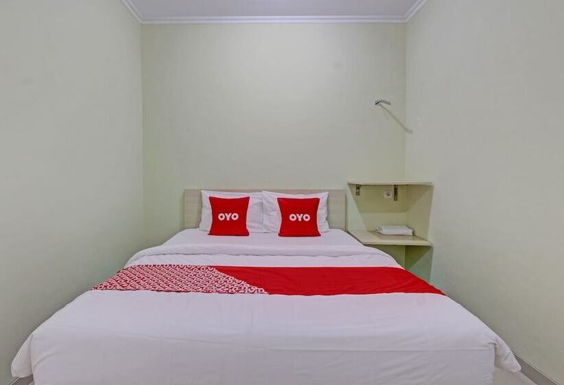 Hotell Oyo 92642 Tumesa Homestay 2 Syariah