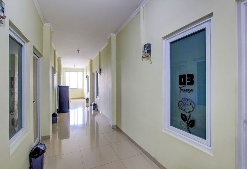 Hotell Oyo 92642 Tumesa Homestay 2 Syariah