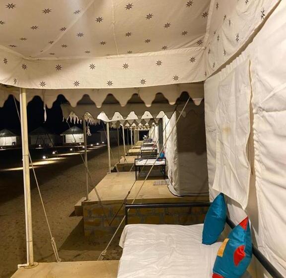 Hotel Samar Desert Camp