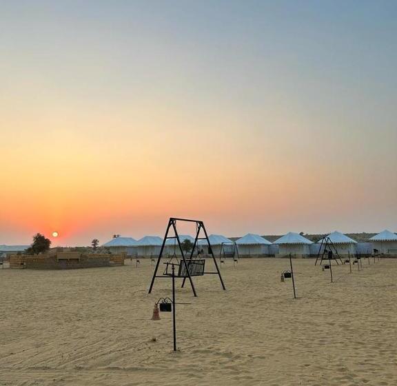 Hotel Samar Desert Camp