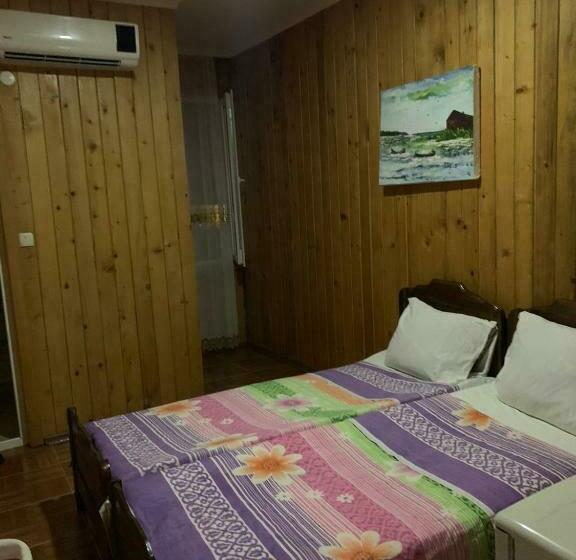 پانسیون Ureki Mari Mari